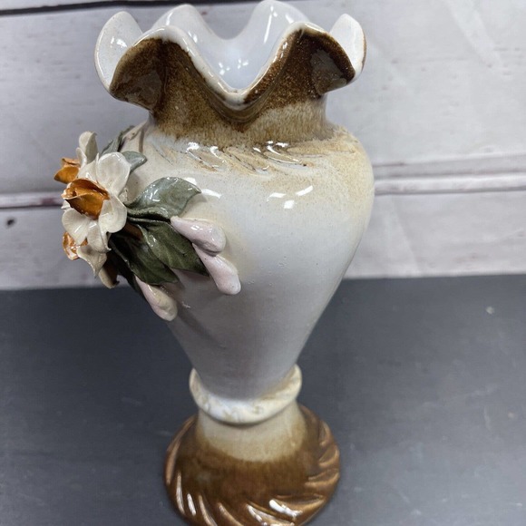 Vintage Studio Art Pottery 8 Inch Vase Applied Leaves Flowers Signed - Picture 2 of 8